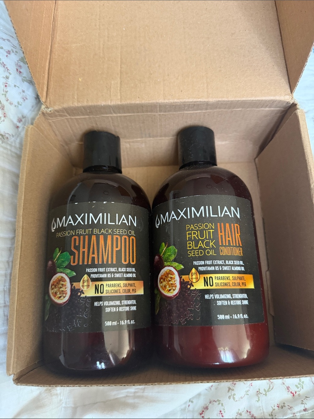 Maximilian Passion Fruit & Black Seed Oil Shampoo and Conditioner - Brown